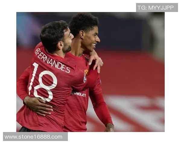 友谊赛尤文图斯与曼联零比零平局帽子戏法瞬间引发全场热议