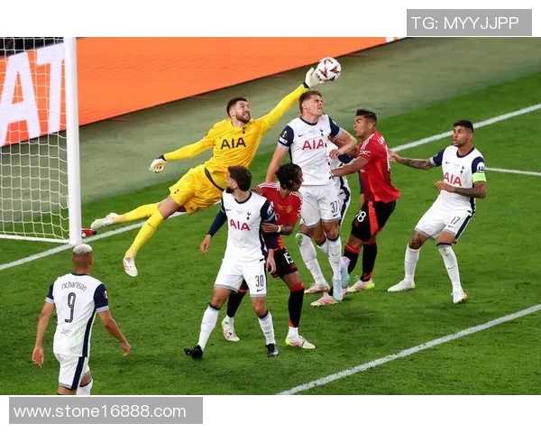 欧联杯热刺与波尔图激战四三点球大战引发争议与全场沸腾