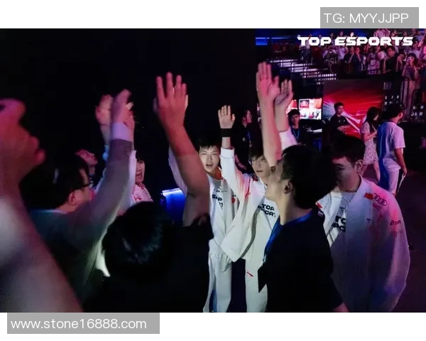 赛后复盘：LNG与TES对决的战术分析与经验总结