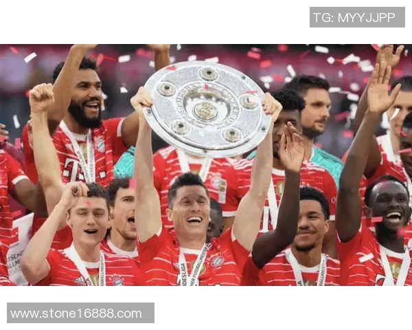 国王杯激战那不勒斯与拜仁握手言和转会传闻引发热议