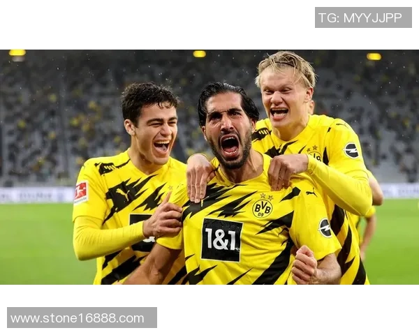 德甲激情对决：多特蒙德大胜阿森纳引发争议判罚热议