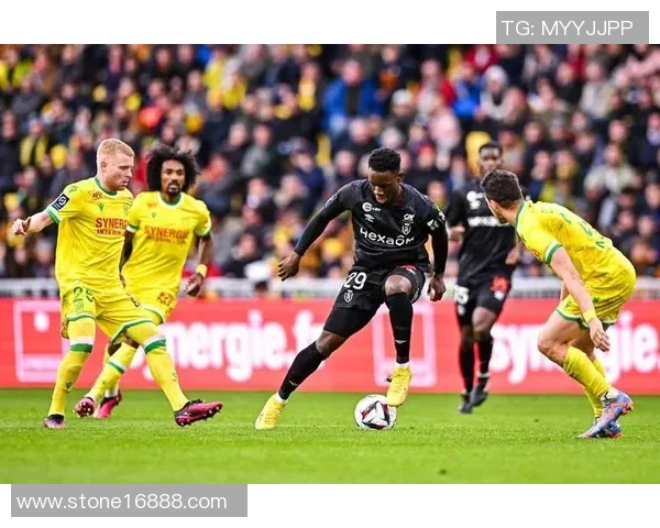 西甲精彩对决里昂与莱比锡战成平局帽子戏法点燃全场激情