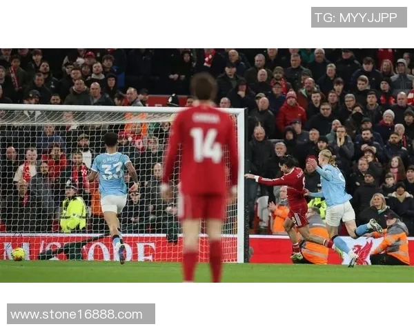 德甲激战阿森纳绝杀曼城全场沸腾逆转瞬间回顾