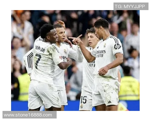 友谊赛回顾皇马小胜阿森纳帽子戏法点燃全场激情与转会传闻交织 友谊赛回顾皇马小胜阿森纳帽子戏法点燃全场激情与转会传闻交织