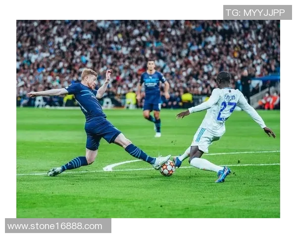 中超精彩对决莱比锡与那不勒斯激战成平局十大进球回顾与神扑瞬间解析